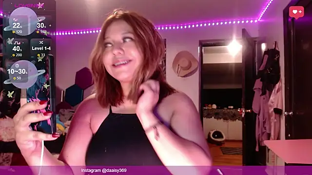 Snapshot of lil_daisy7 chatting on 04-30-26, 04:41 lil daisy7 online show from 04-30-26, 04:41