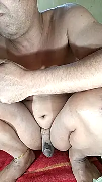 Snapshot of tslovetoys5 chatting on 01-11-26, 02:05 tslovetoys5 online show from 01-11-26, 02:05