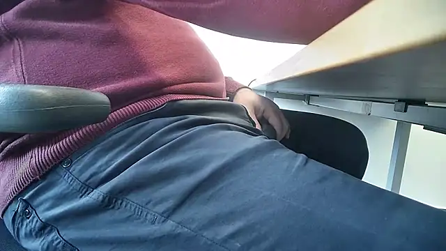 Snapshot of 69bezfleku chatting on 02-13-26, 08:43 69bezfleku online show from 02-13-26, 08:43