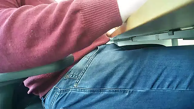 Snapshot of 69bezfleku chatting on 02-23-26, 12:46 69bezfleku online show from 02-23-26, 12:46