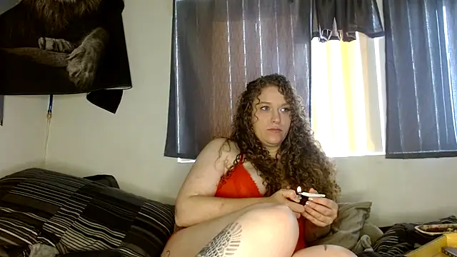 Snapshot of smokyjane chatting on 01-29-25, 10:11 smokyjane online show from 01-29-25, 10:11