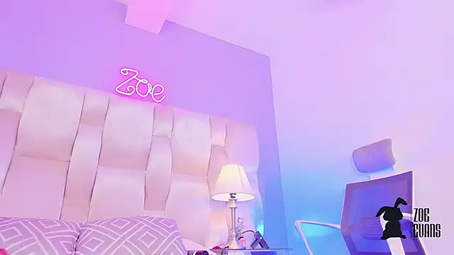 Snapshot of Zoe_Evans_ chatting on 12-02-24, 03:25 Zoe Evans online show from 12-02-24, 03:25