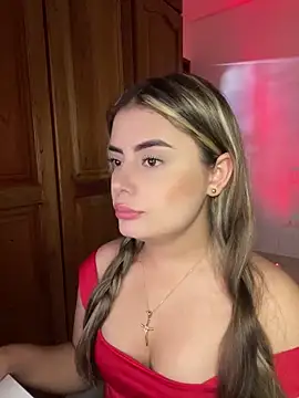 Snapshot of Miss_valeriaa chatting on 12-17-25, 08:59 Miss valeriaa online show from 12-17-25, 08:59