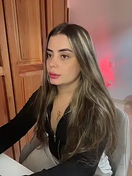 Miss valeriaa online show from 03-25-26, 03:40