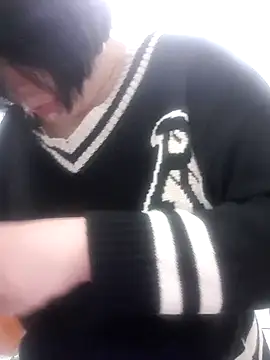 Snapshot of cindy01113520 chatting on 02-04-25, 01:59 cindy01113520 online show from 02-04-25, 01:59