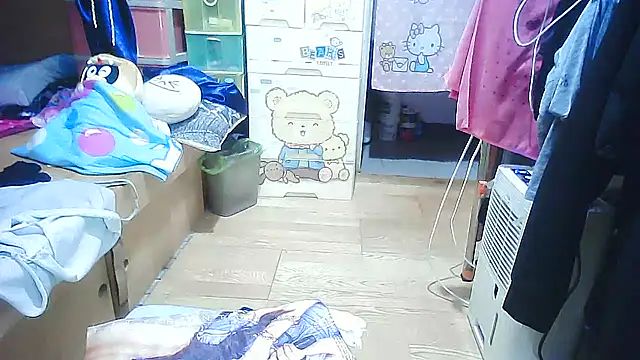 Snapshot of cindy01113520 chatting on 03-07-25, 05:28 cindy01113520 online show from 03-07-25, 05:28