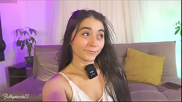 Snapshot of Bellapazzia chatting on 05-06-26, 05:07 Bellapazzia online show from 05-06-26, 05:07