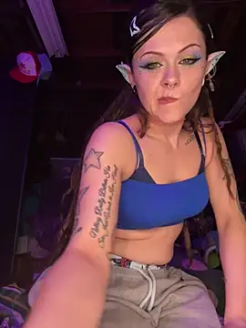 BlaizeyBBy online show from 11-27-25, 01:51