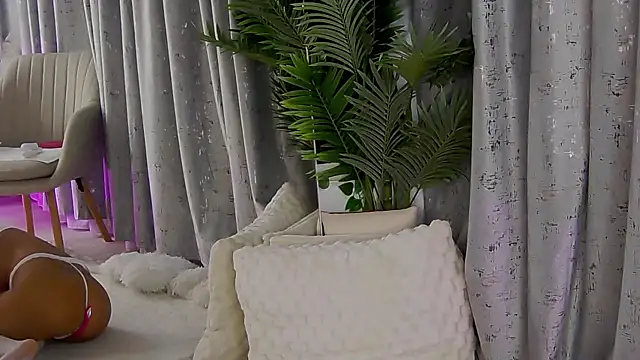 IsabelleEthan online show from 03-09-26, 01:42