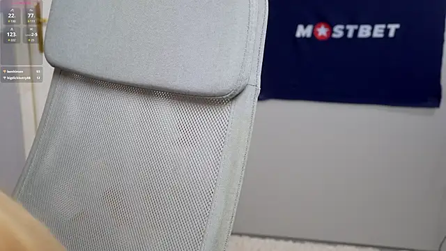 foxeslovefoxes online show from 12-21-24, 06:02