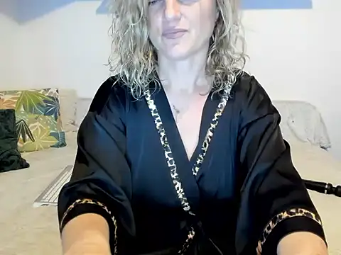 Jadore able online show from 02-05-25, 05:41