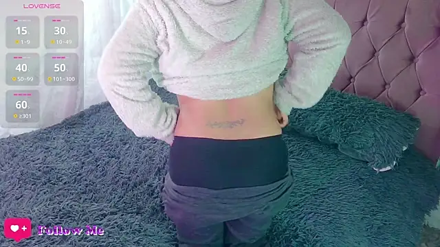 Snapshot of emma_luna1986 chatting on 01-07-25, 03:46 emma luna1986 online show from 01-07-25, 03:46