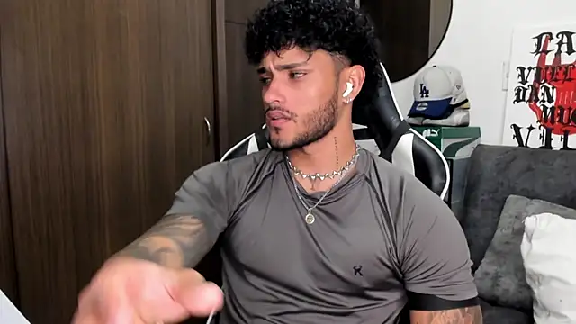 Alessandro Vanni online show from 09-09-25, 03:17