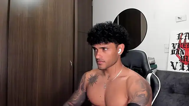 Alessandro Vanni online show from 09-22-25, 01:29