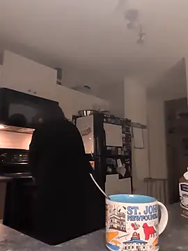 Canadian BBW online show from 12-14-25, 03:06