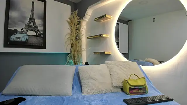 Snapshot of kagomme chatting on 09-20-25, 10:05 kagomme online show from 09-20-25, 10:05