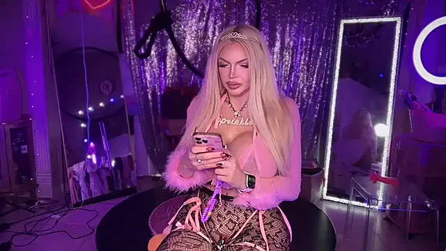 bimbotwerkqueen online show from 09-12-25, 11:15