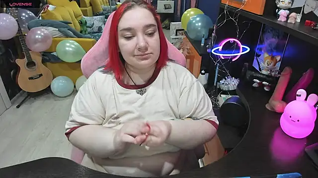 Snapshot of Softie_Sofy chatting on 03-07-25, 02:04 Softie Sofy online show from 03-07-25, 02:04