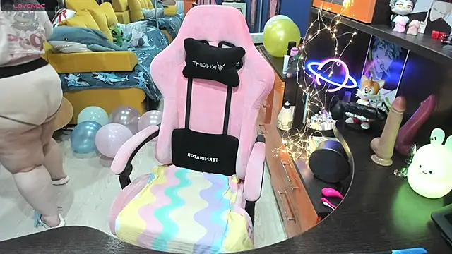 Softie Sofy online show from 03-08-25, 03:06