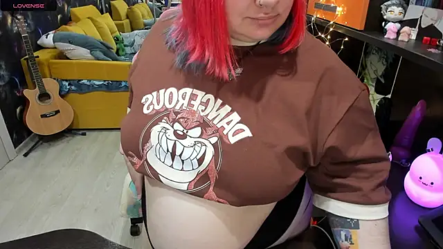 Snapshot of Softie_Sofy chatting on 03-11-25, 07:04 Softie Sofy online show from 03-11-25, 07:04