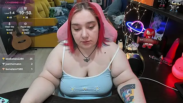 Snapshot of Softie_Sofy chatting on 03-13-25, 07:42 Softie Sofy online show from 03-13-25, 07:42