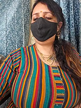 cute-tanvi online show from 03-21-25, 04:17