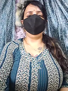 Snapshot of cute-tanvi chatting on 07-01-26, 01:02 cute-tanvi online show from 07-01-26, 01:02