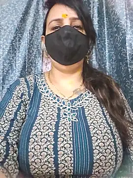 Snapshot of cute-tanvi chatting on 07-15-26, 01:11 cute-tanvi online show from 07-15-26, 01:11