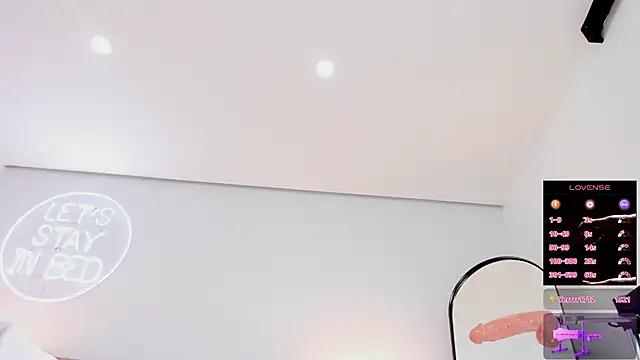 Snapshot of natural_bigboobs chatting on 01-16-25, 11:16 natural bigboobs online show from 01-16-25, 11:16