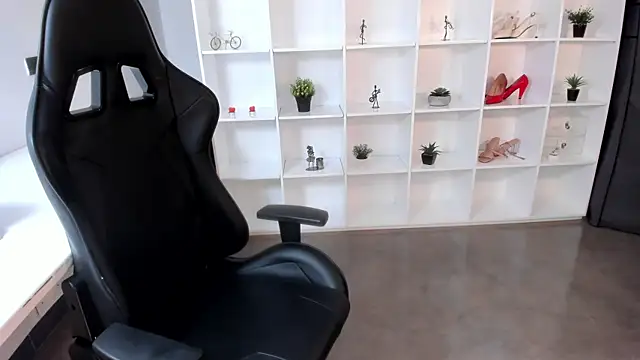 natural bigboobs online show from 04-02-26, 03:53