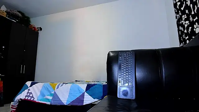 ares sexxx online show from 11-08-25, 06:29