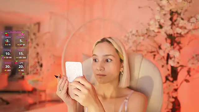 DalahiaRush online show from 02-06-25, 11:43