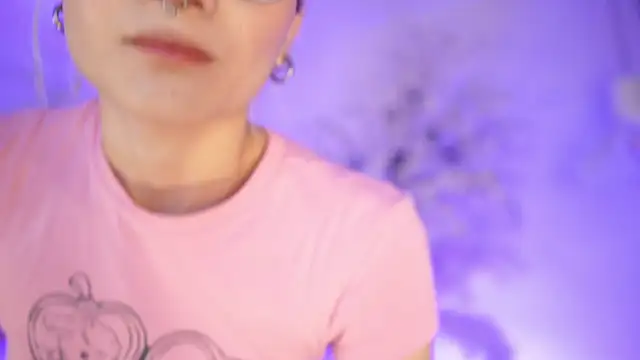 Snapshot of DalahiaRush chatting on 02-21-25, 11:33 DalahiaRush online show from 02-21-25, 11:33