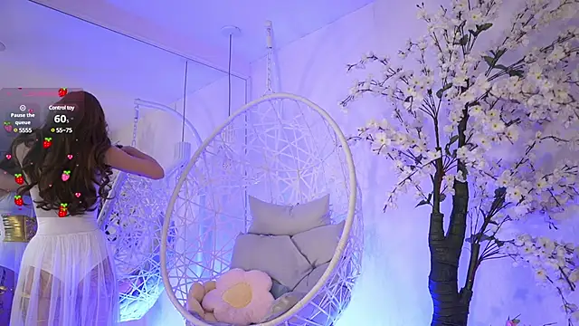 Snapshot of DalahiaRush chatting on 02-24-25, 02:37 DalahiaRush online show from 02-24-25, 02:37