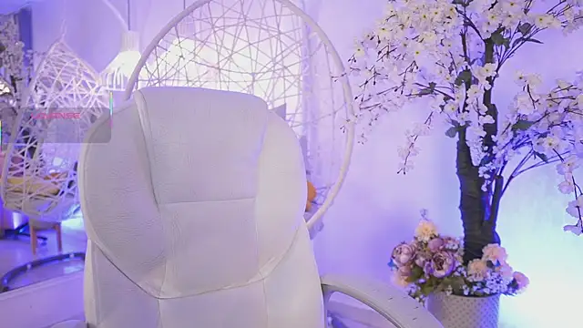 DalahiaRush online show from 09-25-25, 07:06