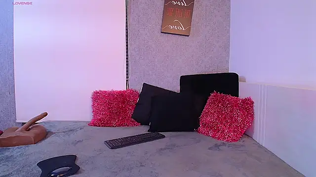 Snapshot of Daia_Ashanti chatting on 02-05-25, 01:47 Daia Ashanti online show from 02-05-25, 01:47