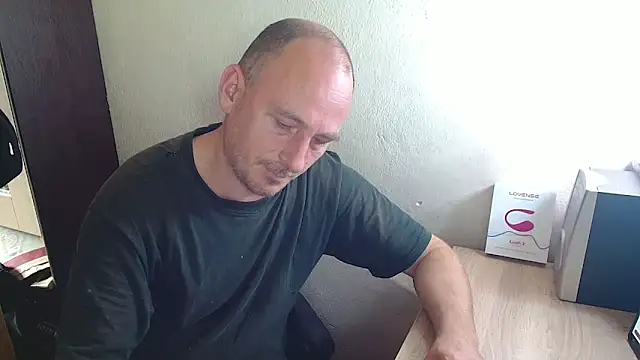 Johan   Barker online show from 11-16-25, 01:06