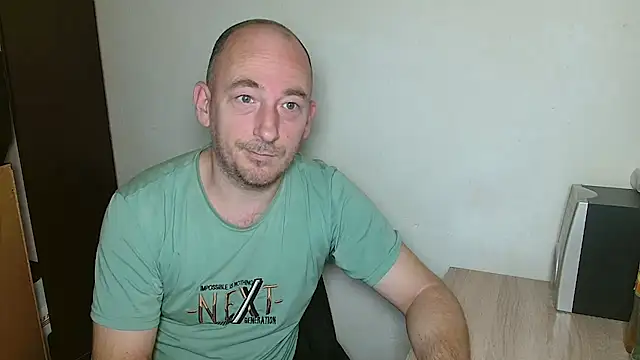 Johan   Barker online show from 11-28-25, 10:51