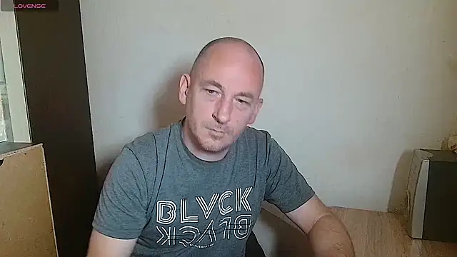 Johan   Barker online show from 05-22-26, 10:43