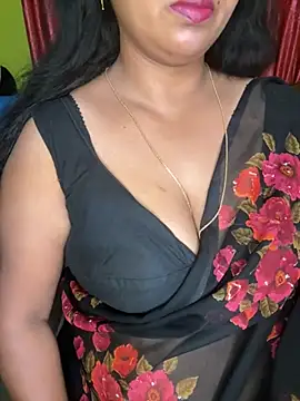 Snapshot of Anushka_21 chatting on 04-25-26, 12:57 Anushka 21 online show from 04-25-26, 12:57