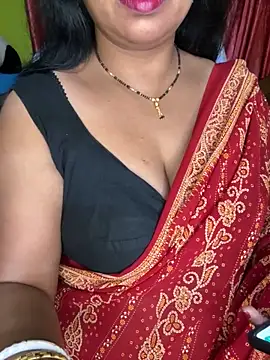 Snapshot of Anushka_21 chatting on 04-27-26, 01:36 Anushka 21 online show from 04-27-26, 01:36
