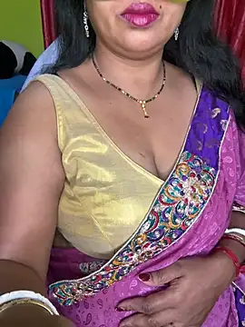 Snapshot of Anushka_21 chatting on 05-01-26, 12:48 Anushka 21 online show from 05-01-26, 12:48