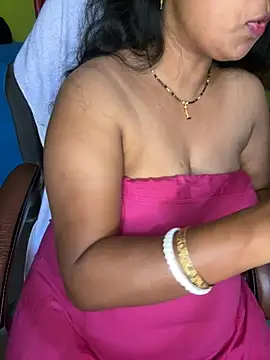 Snapshot of Anushka_21 chatting on 05-06-26, 03:46 Anushka 21 online show from 05-06-26, 03:46