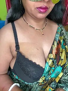 Snapshot of Anushka_21 chatting on 05-12-26, 12:41 Anushka 21 online show from 05-12-26, 12:41