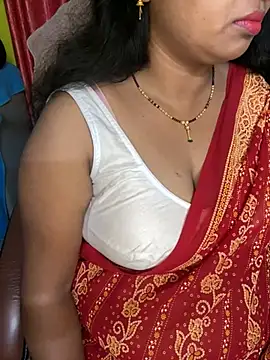 Snapshot of Anushka_21 chatting on 06-03-26, 02:36 Anushka 21 online show from 06-03-26, 02:36