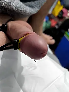 Snapshot of Norbi0803 chatting on 01-09-26, 09:38 Norbi0803 online show from 01-09-26, 09:38