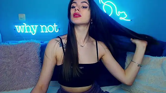 ViollinaLove online show from 02-11-25, 05:47