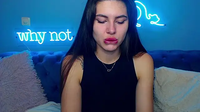 ViollinaLove online show from 09-12-25, 04:56