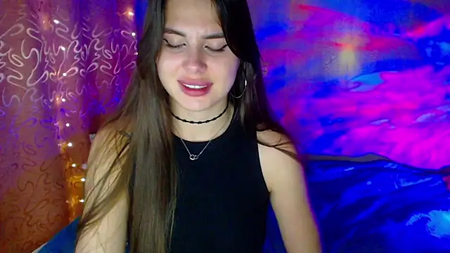 ViollinaLove online show from 10-18-25, 04:41