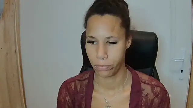 AaliyahHarris online show from 10-11-25, 08:29